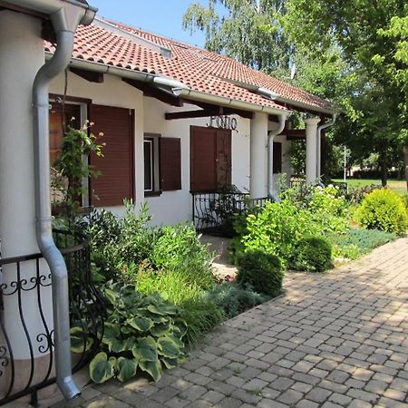 Villa Patio Exterior photo